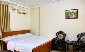 Khách sạn Hoàng Vũ
